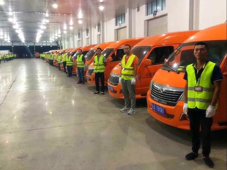 15681671732533042396.jpg 手2004.jpg