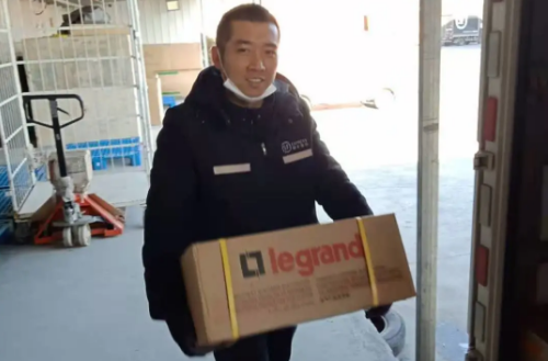 16080863099341769407.png 11.png